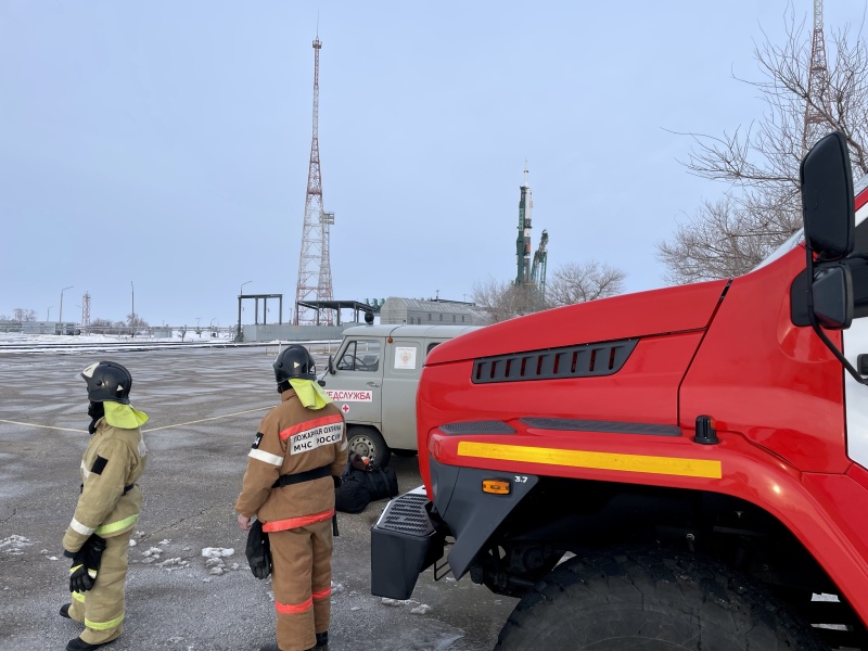 Ракету космического назначения «Союз-2.1а» транспортировали на стартовый комплекс космодрома Байконур.