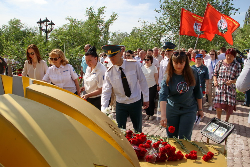 Байконурцы почтили память тех, кто стоял у истоков строительства космодрома и города.