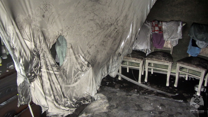 Пожар в квартире по улице Горького 42 потушен.