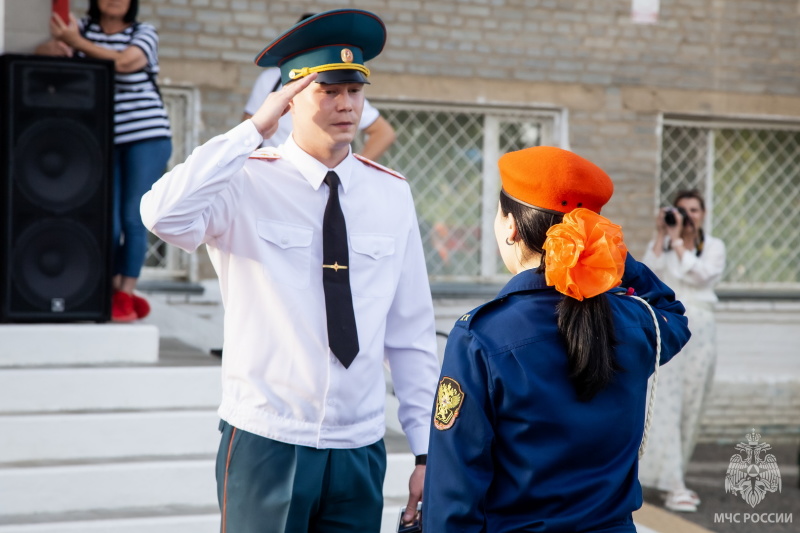 Семнадцатый выпуск учащихся класса «Пожарный кадет»