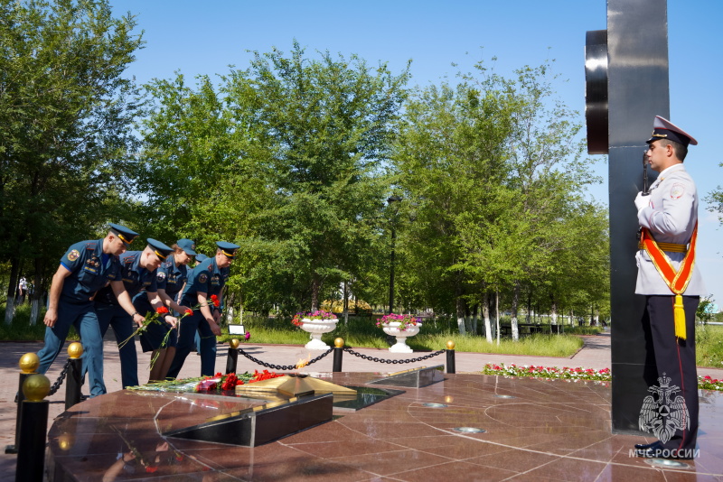 В Байконуре почтили память героев Великой Отечественной войны