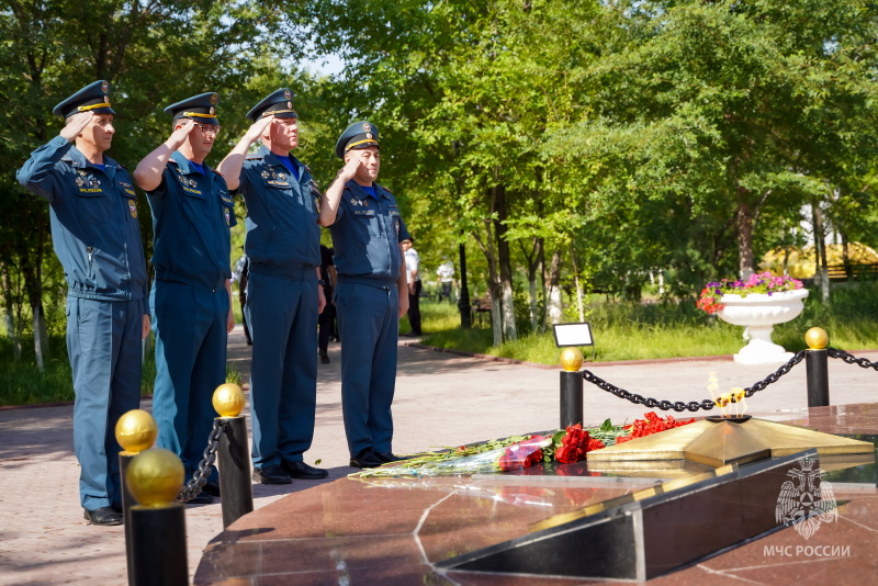 В Байконуре почтили память героев Великой Отечественной войны