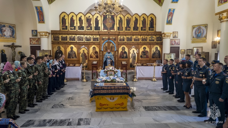 Сегодня исполняется 62 года со дня рождения Героя России Евгения Николаевича Чернышева.