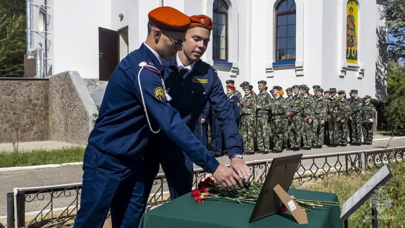 Сегодня исполняется 62 года со дня рождения Героя России Евгения Николаевича Чернышева.