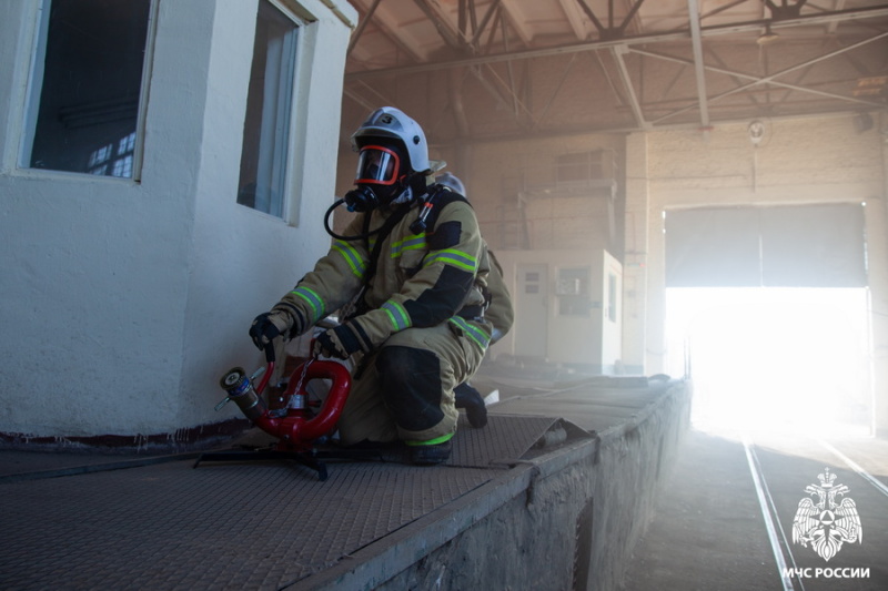 Пожарно-тактические учения на территории кислородно-азотного производства