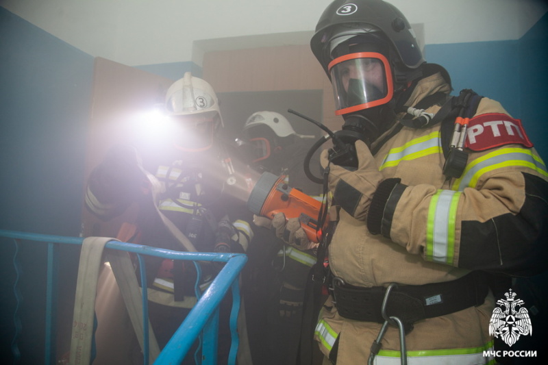 Пожарно-тактические учения на территории кислородно-азотного производства