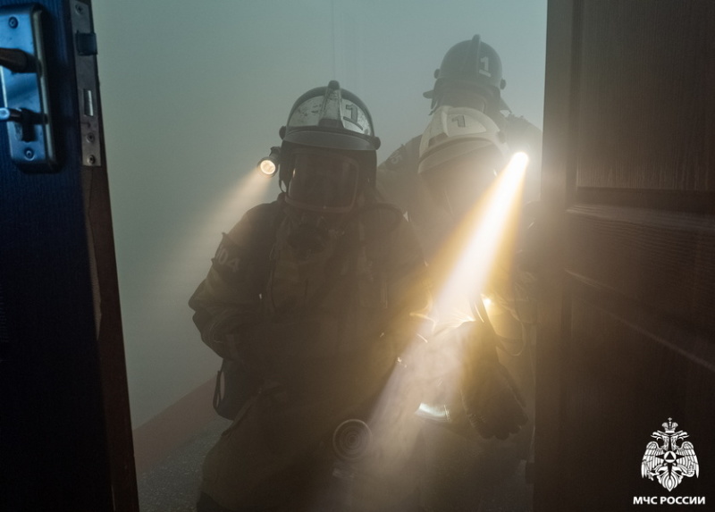 Пожарно-тактические учения в средней школе № 3 им. С.П. Королева