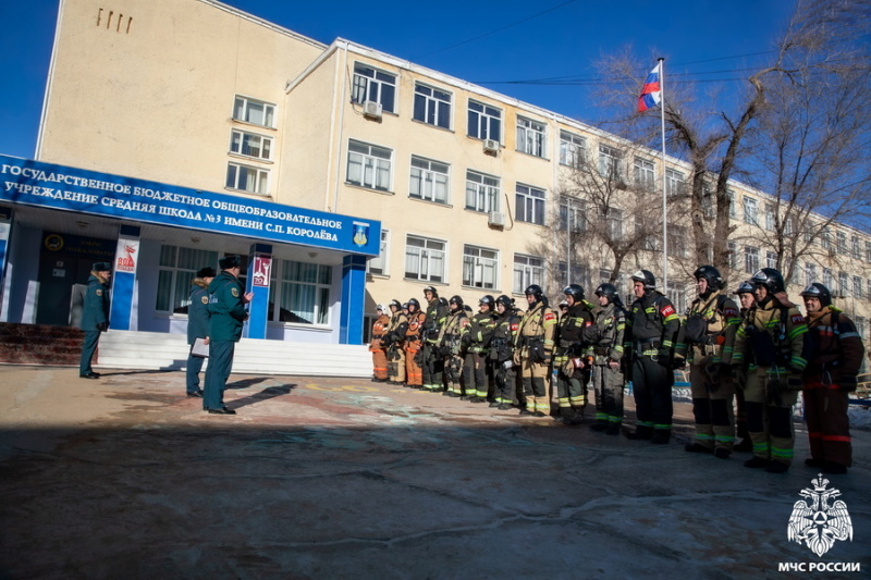 Пожарно-тактические учения в средней школе № 3 им. С.П. Королева
