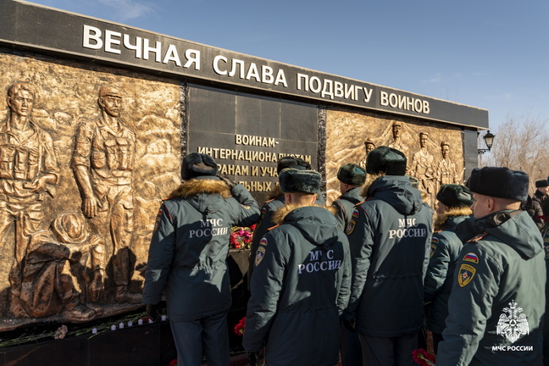 В городе Байконур почтили память воинов-интернационалистов