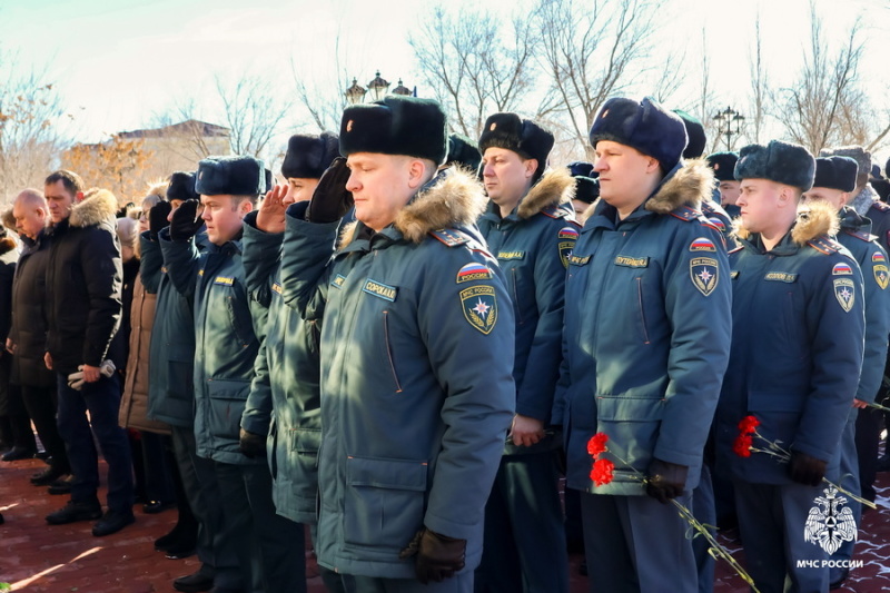 В городе Байконур почтили память воинов-интернационалистов