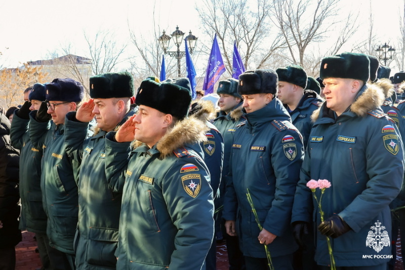 В городе Байконур почтили память воинов-интернационалистов