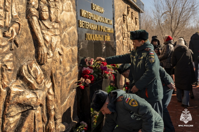В городе Байконур почтили память воинов-интернационалистов