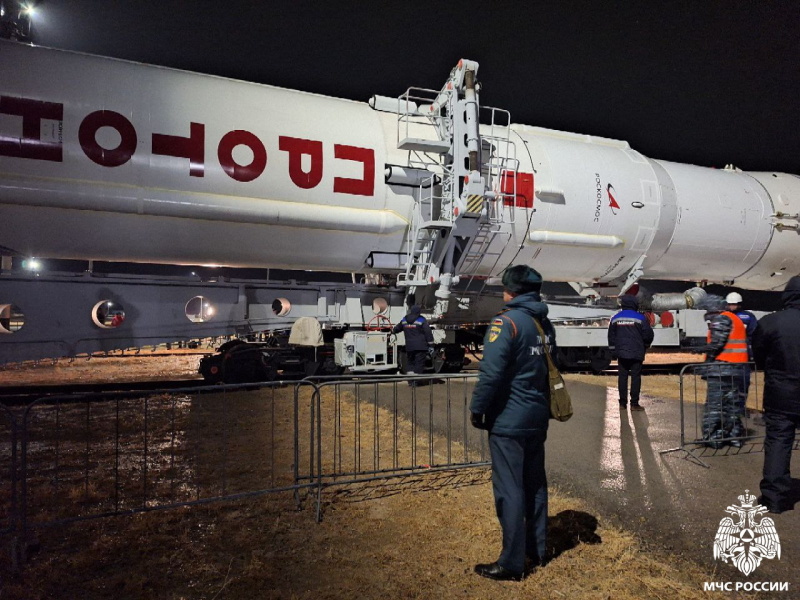 Вывоз ракеты тяжёлого класса «Протон-М» со спутником «Электро-Л» №5