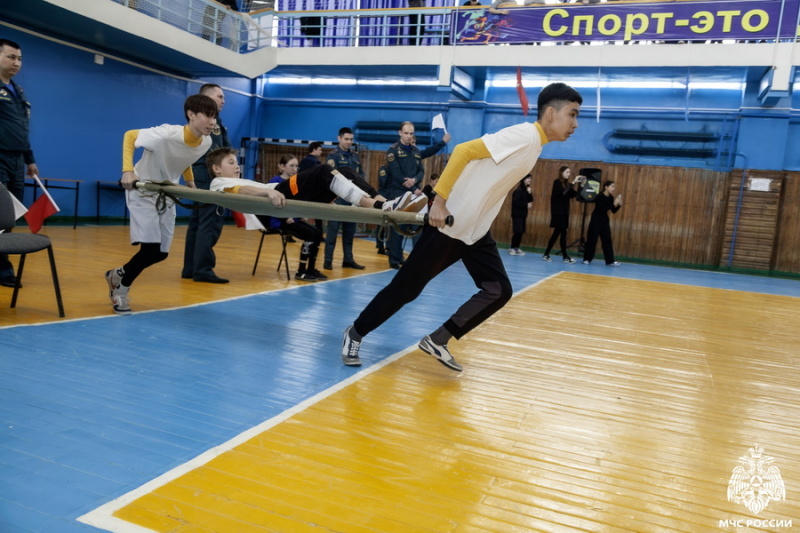 Ежегодные интеллектуально-спортивные игры среди дружины юных пожарных города Байконур