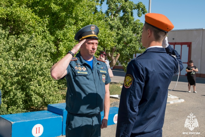 Военно-спортивный лагерь для учащихся специализированного 10 "К" класса "Пожарный кадет" школы № 4 имени В.П. Глушко.