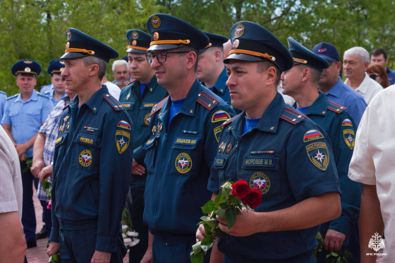 1 июля в Байконуре почтили память ветеранов боевых действий