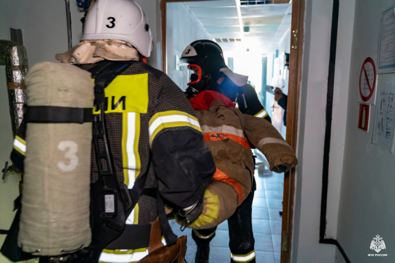 ФГКУ «Специальное управление ФПС № 70 МЧС России» провело пожарно-тактическое учение на космодроме Байконур