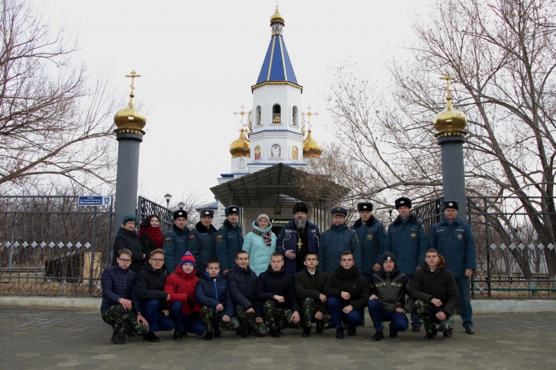 Торжественное обещание учащихся классов "Пожарный кадет"