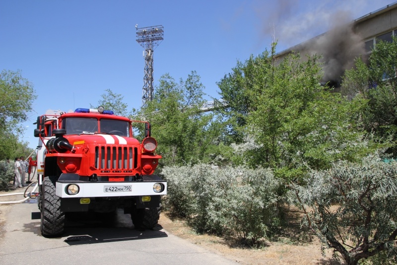 Пожар 14.06.2018 в спортивном комплексе "Маяк" ГБУ СОК "Байконур" 