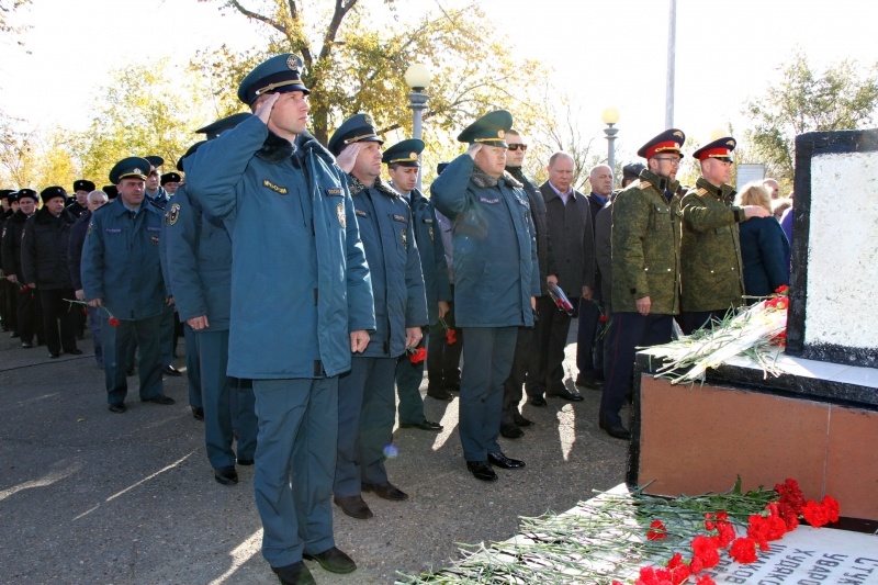 В Байконуре прошли традиционные мероприятия, посвященные памяти ракетчиков, погибших на космодроме в 1960 и 1963 годах.