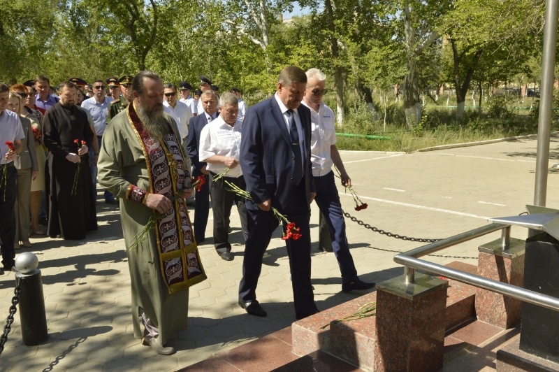 в Байконуре почтили память жертв Великой Отечественной войны